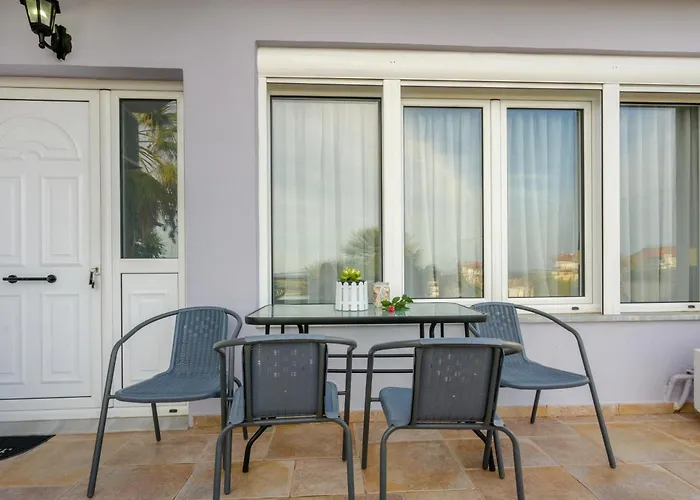 Michael\'S Apartment\'S